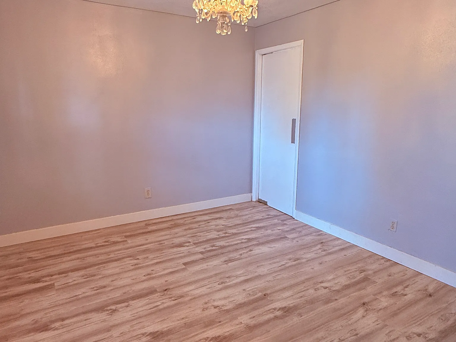 3 bed, 2.5 bath, 2182 sqft, $2,250 — Photo 3
