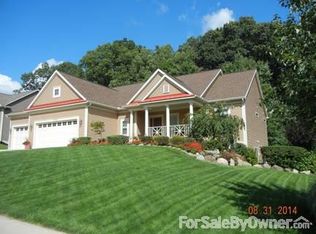 6308 W Canterbury Dr NE, Belmont, MI 49306