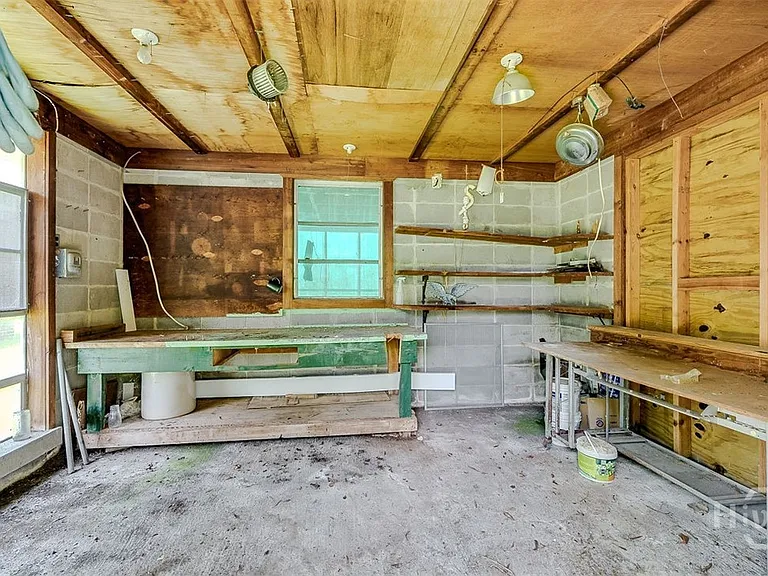 16 Herty Ave — Photo 35