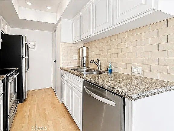 5th image of 16436 Poco Cir