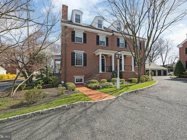 14 E 3rd St Unit A, Moorestown, NJ 08057
