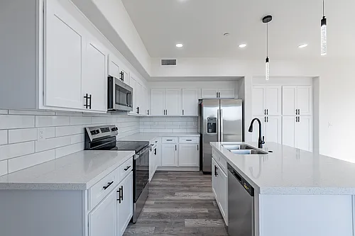 51 W Thomas Ln #51 Photo 1