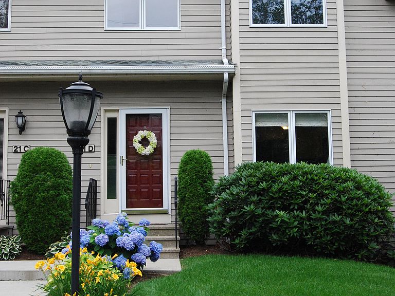 Autumn Run Apartments Smithfield, RI Zillow