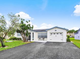 6326 Summer Sky Ln, Greenacres, FL 33463