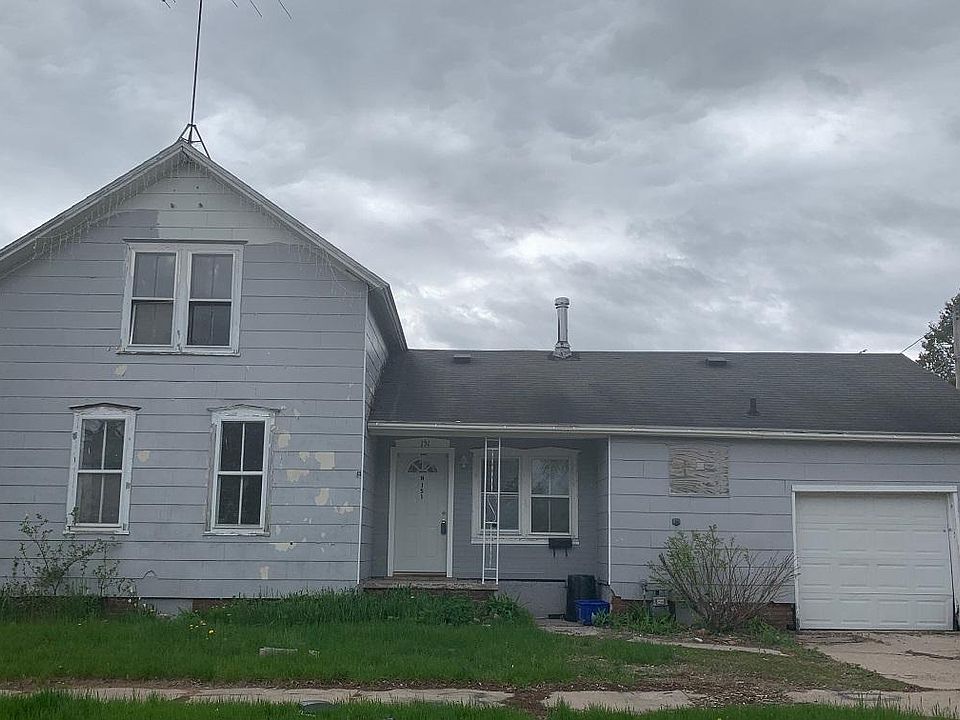 1st image of 151 N Noquebay Ave