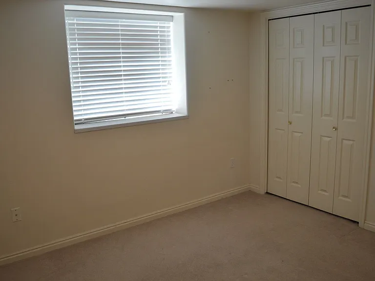 516 W 300 S — Photo 19