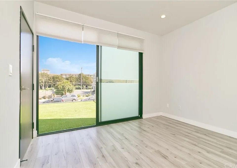 1st image of 483 Washington Blvd Unit 102