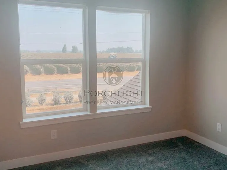 2226 Berryman Loop — Photo 15