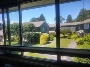 901 N Forest St, Bellingham, WA 98225