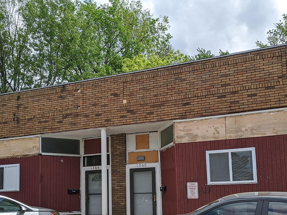 1st image of 1364 N Ave NE
