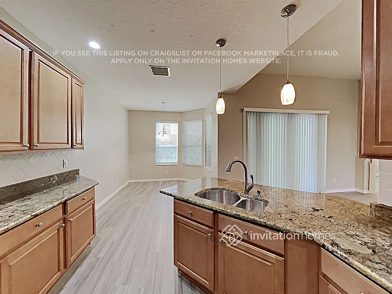 9320 Black Thorn Loop — Photo 5