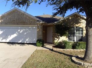 8408 Prairie Dawn Dr, Fort Worth, TX 76131