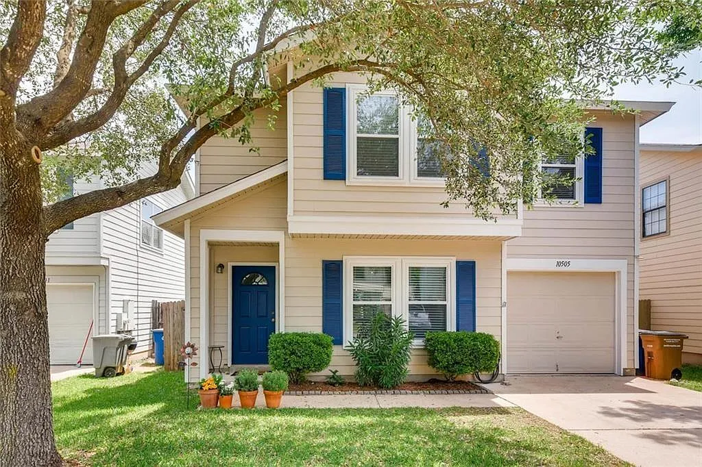 3 bed, 2.0 bath, 1412 sqft, $2,250 — Photo 1