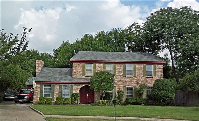 Front of Home Interior lot