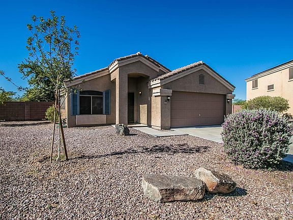 3rd image of 679 W Enchanted Desert Dr