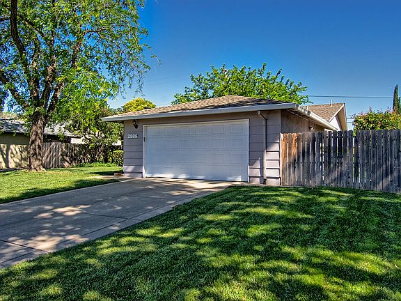 2nd image of 2086 Glenrose Dr