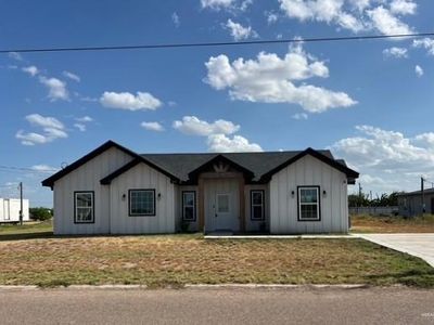 8111 Lupita Uribe St, Mission, TX, 78574