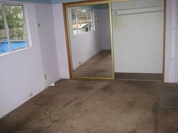 4th image of 881 Ventura Ct