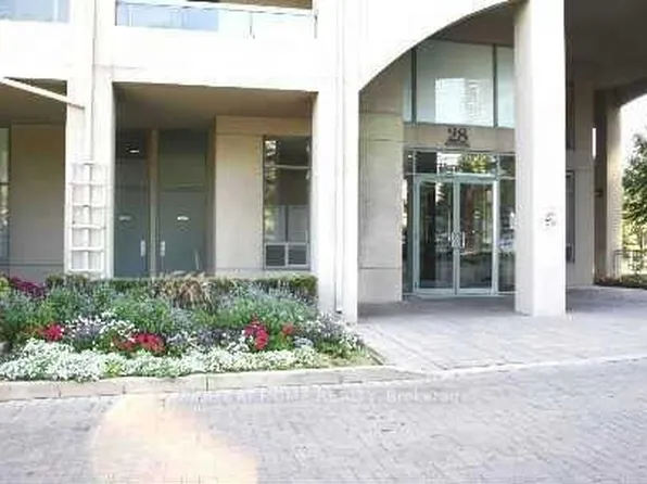 28 Empress Ave, Toronto, ON