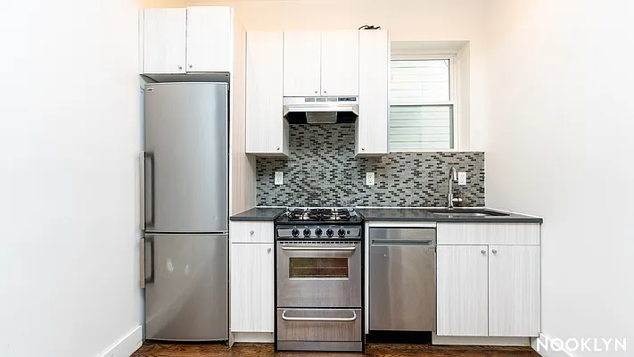 Rented by Nooklyn NYC LLC | media 3