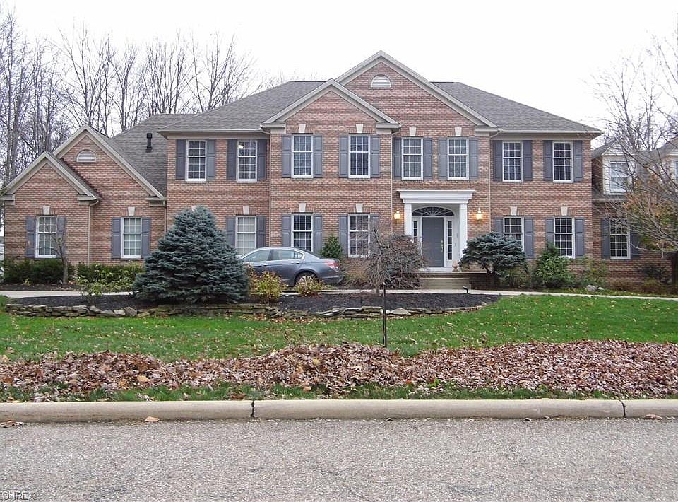 1st image of 1806 Forest Oaks Dr