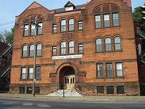 2nd image of 165 Clinton Ave