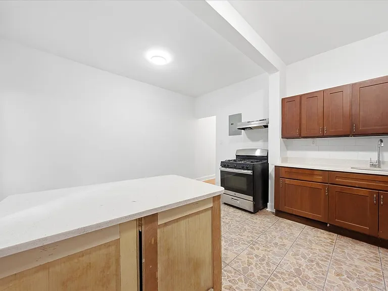 1307 College Ave #2 — Photo 16