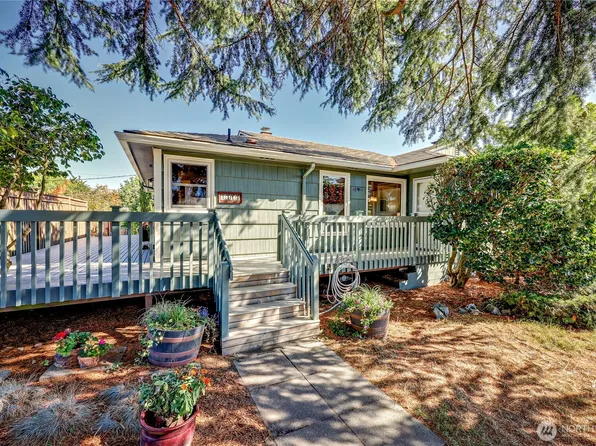 2418 E 23rd Street, Bremerton, WA 98310