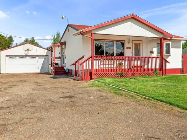 2560 Lynwood Ln, Pueblo, CO 81005