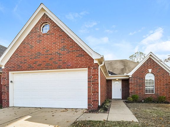 4th image of 9043 William Paul Dr