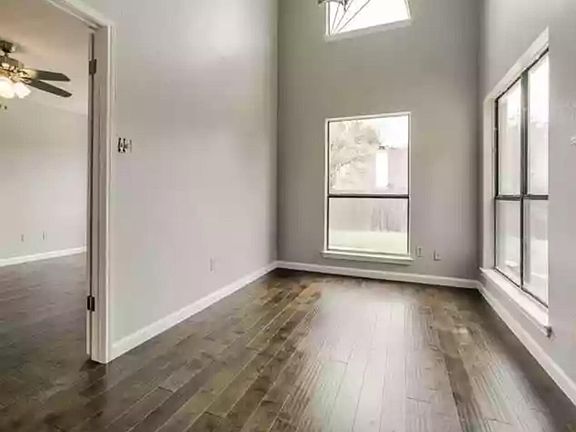 4th image of 6809 Bolivar Ct