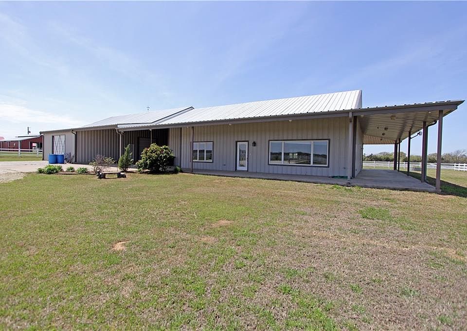 1st image of 327 County Road 1255