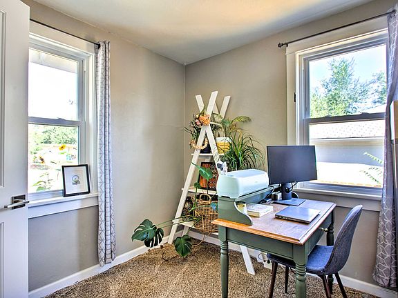 Office or bedroom on main level