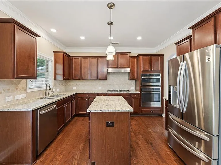 6370 Shiloh Woods Dr — Photo 29