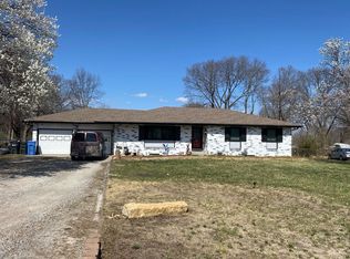 3842 SE Howard Dr, Topeka, KS 66605