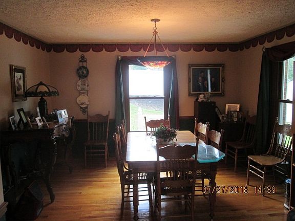 3rd image of 316 Dawn Dr