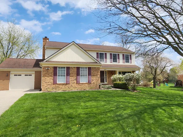 1912 Clear Point Ct, Rochester Hills, MI 48306