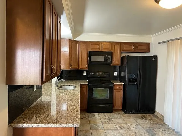 R.O.C. Apartments — Photo 52