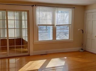 1604 Whitney Ave, Hamden, CT 06517