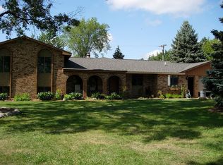 1255 E Buell Rd, Oakland Township, MI 48306