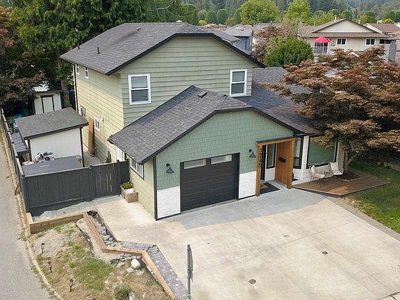 3rd image of 1245 Beedie Dr