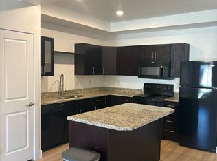 1182 W 200 N UNIT B203, Centerville, UT 84014