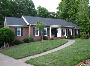 5168 Huntcliff Trl, Winston Salem, NC 27104