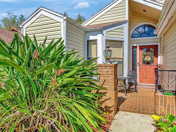 3rd image of 1429 Walden Oaks Pl
