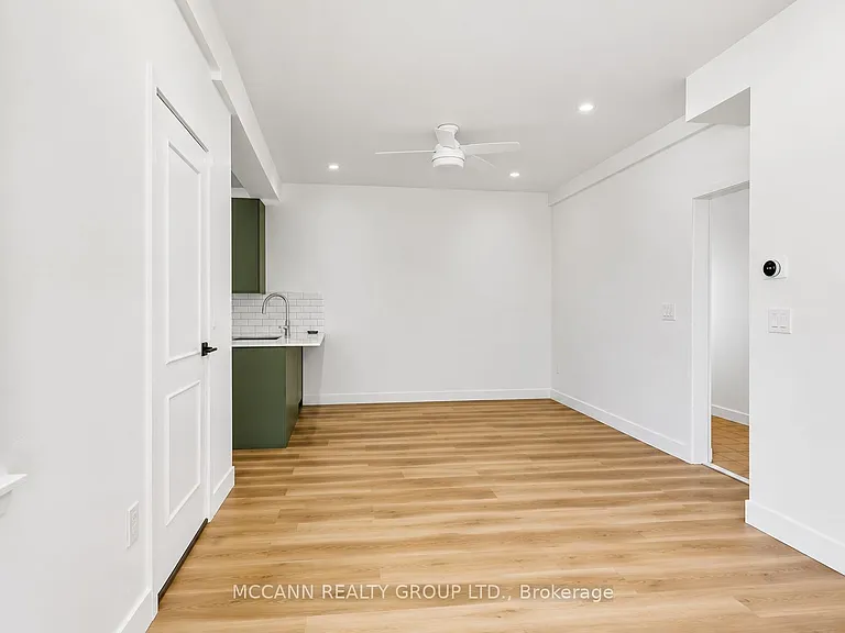 5 Clinton Pl #MAIN — Photo 6