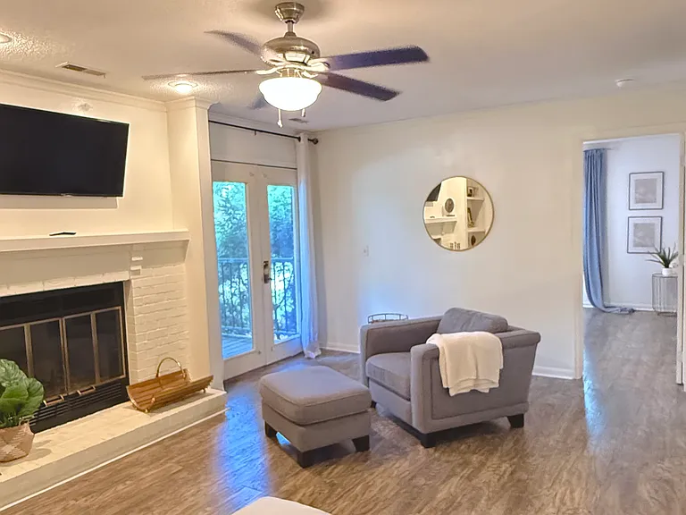 4910 Pleasant St #16 — Photo 17