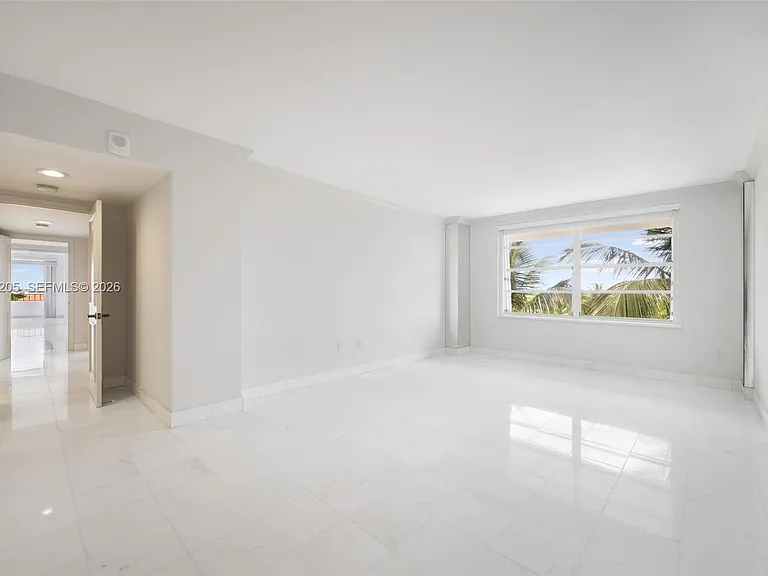 155 Ocean Lane Dr #600 — Photo 11