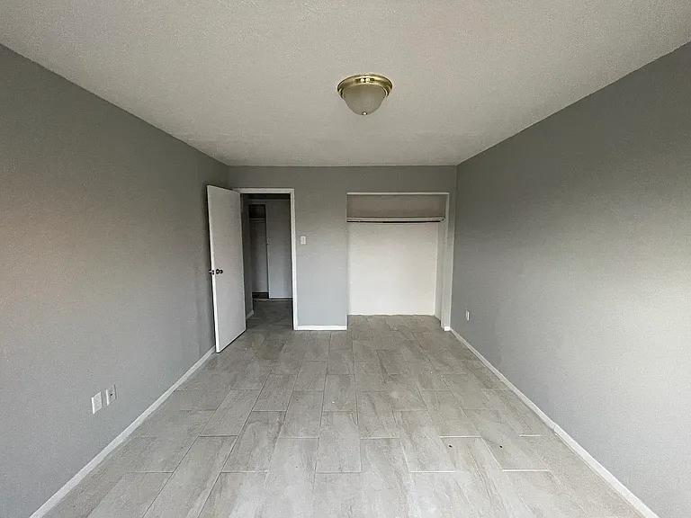 5815 Snyder Ave #2B — Photo 7