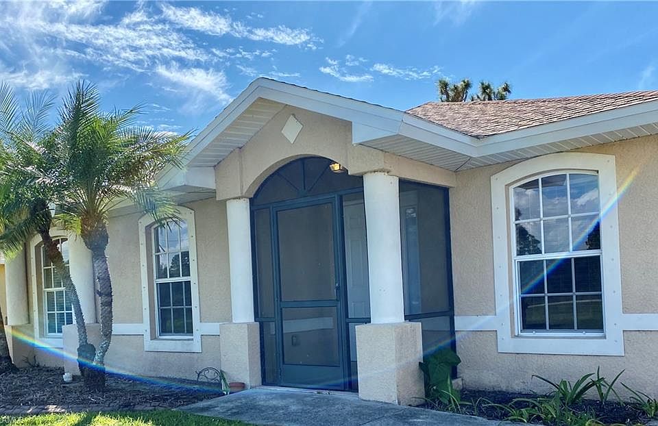 1st image of 5833 Everglades Blvd N