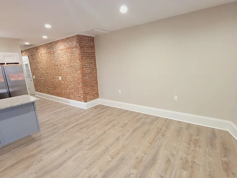 5015 Detroit Ave #1 — Photo 7